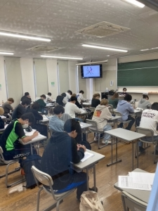 2023.11.0９．秋のあしおと・・・なんて、それどころではない？